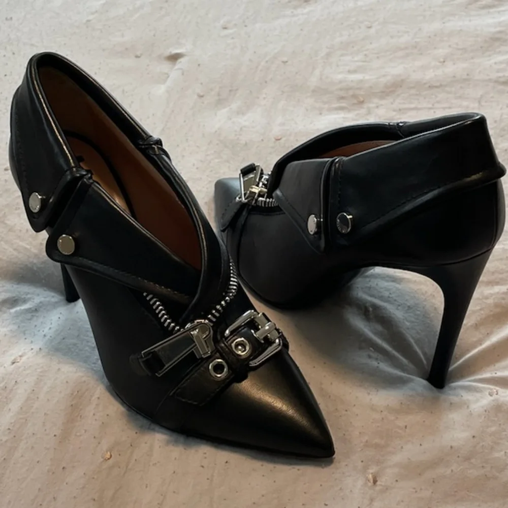 Moschino Biker Nappa Leather Pumps Black Women's size eur 37 or US 7 - Picture 2 of 9